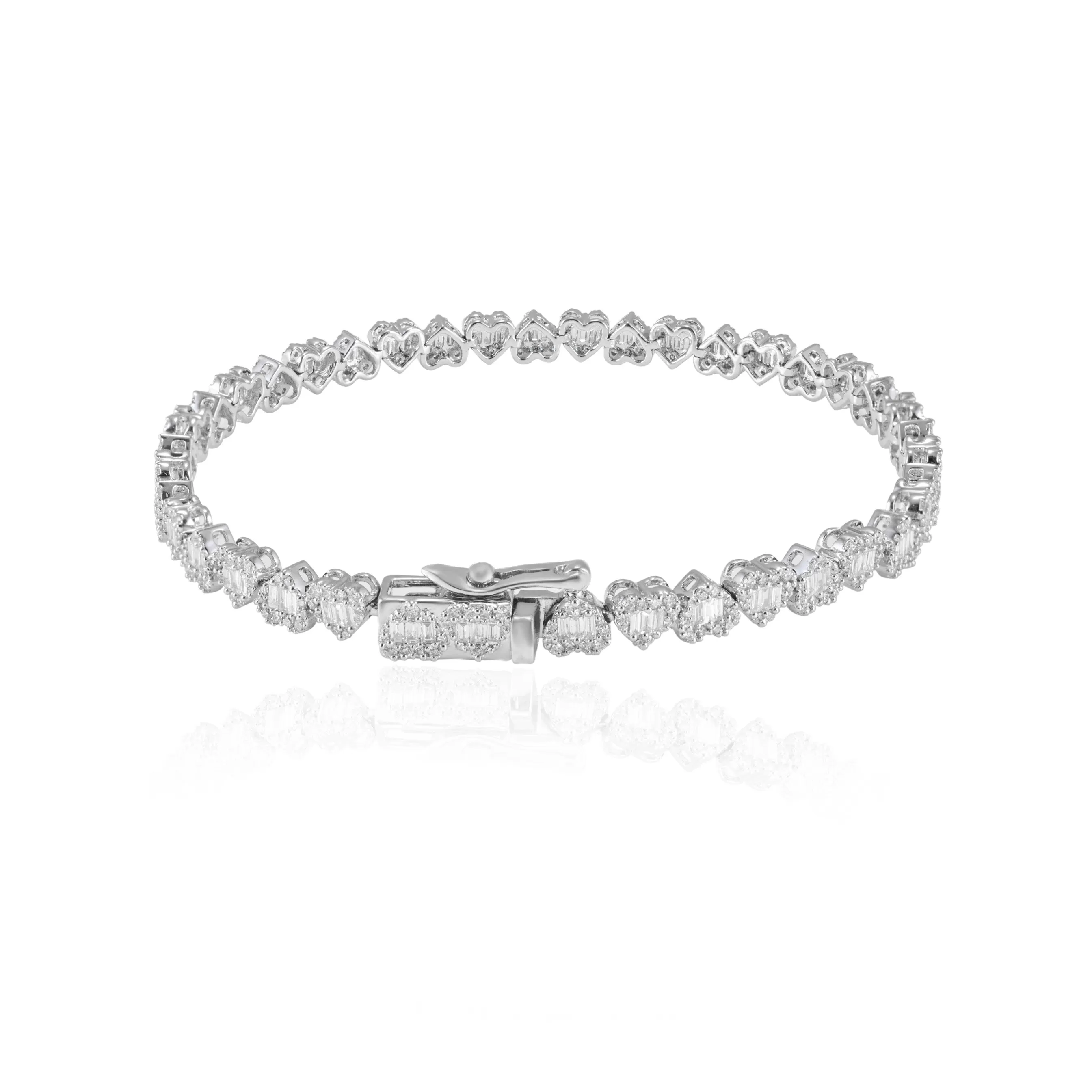 18K White Gold Diamond Heart Bracelet