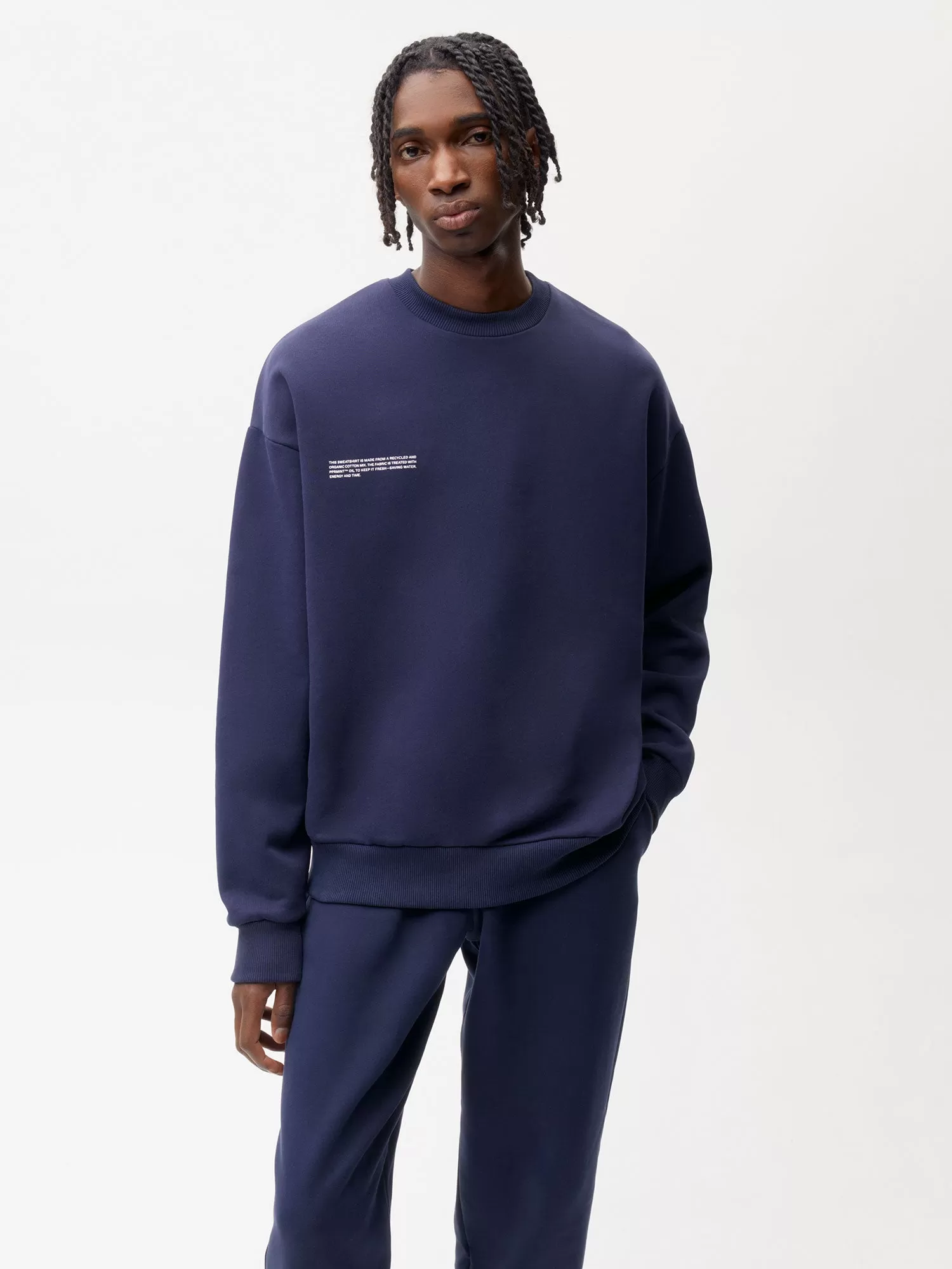 365 Heavyweight Sweatshirt—navy blue