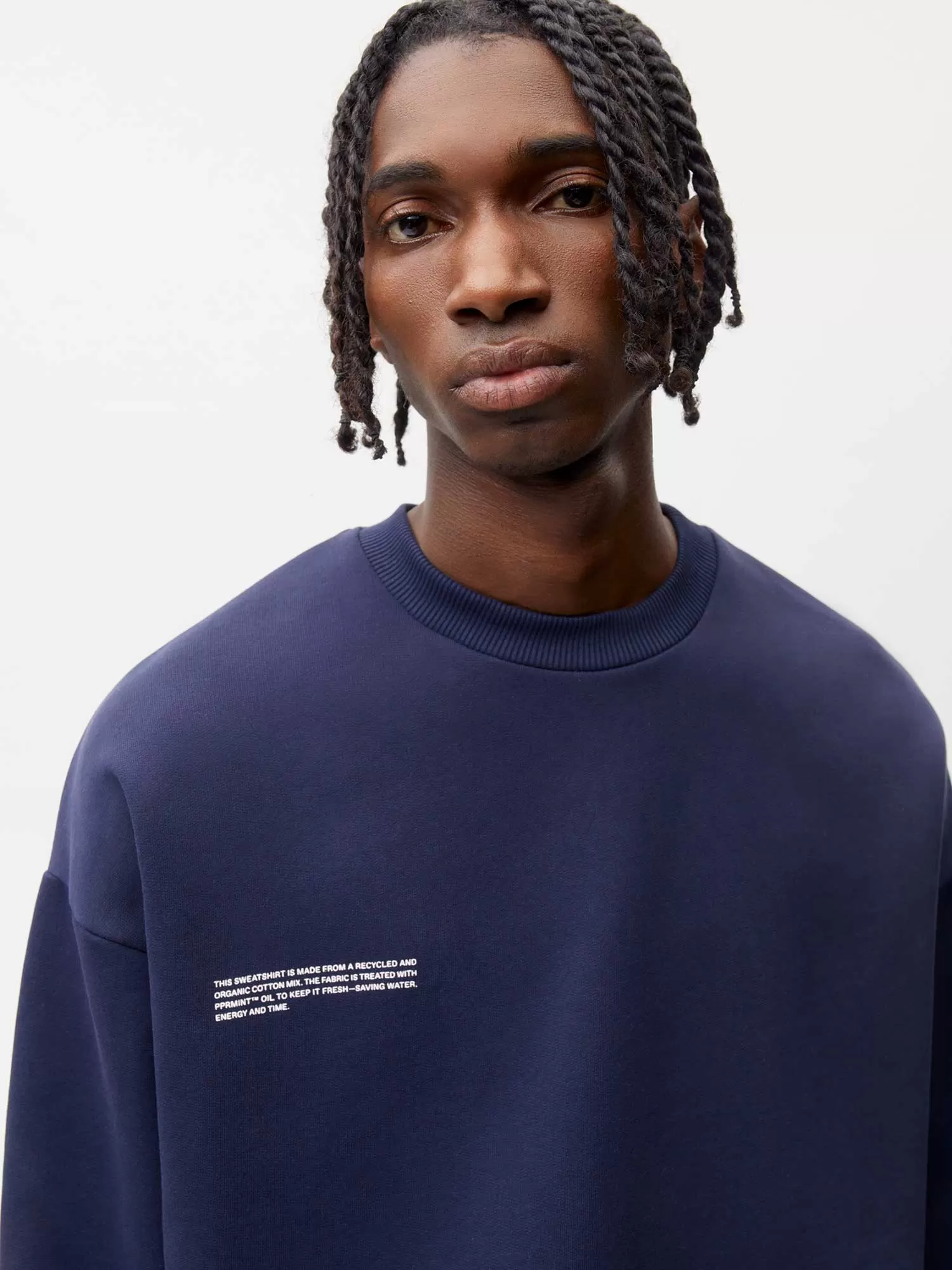 365 Heavyweight Sweatshirt—navy blue