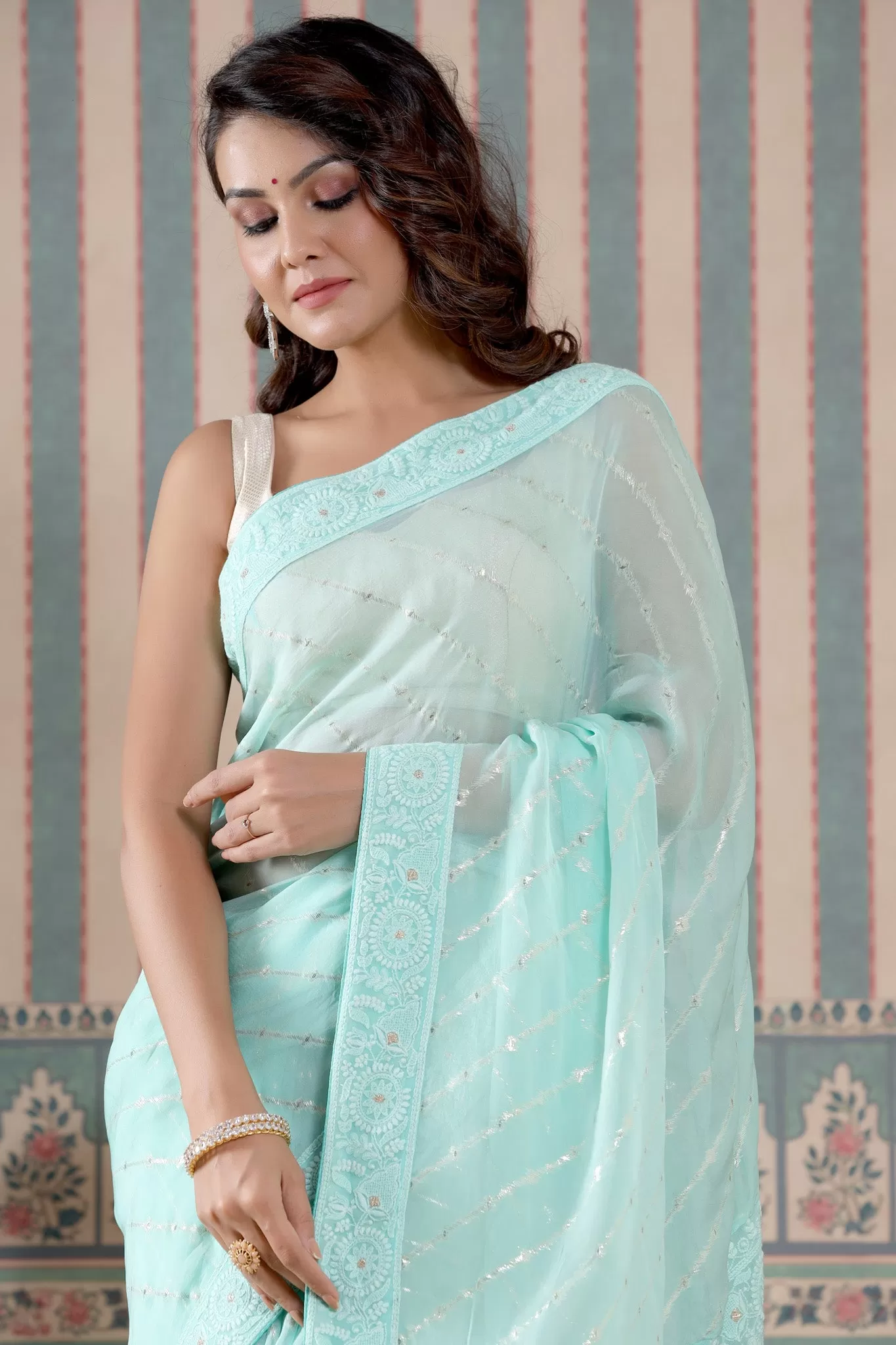 90Z472-NRO Mint Green Embroidered Georgette Saree