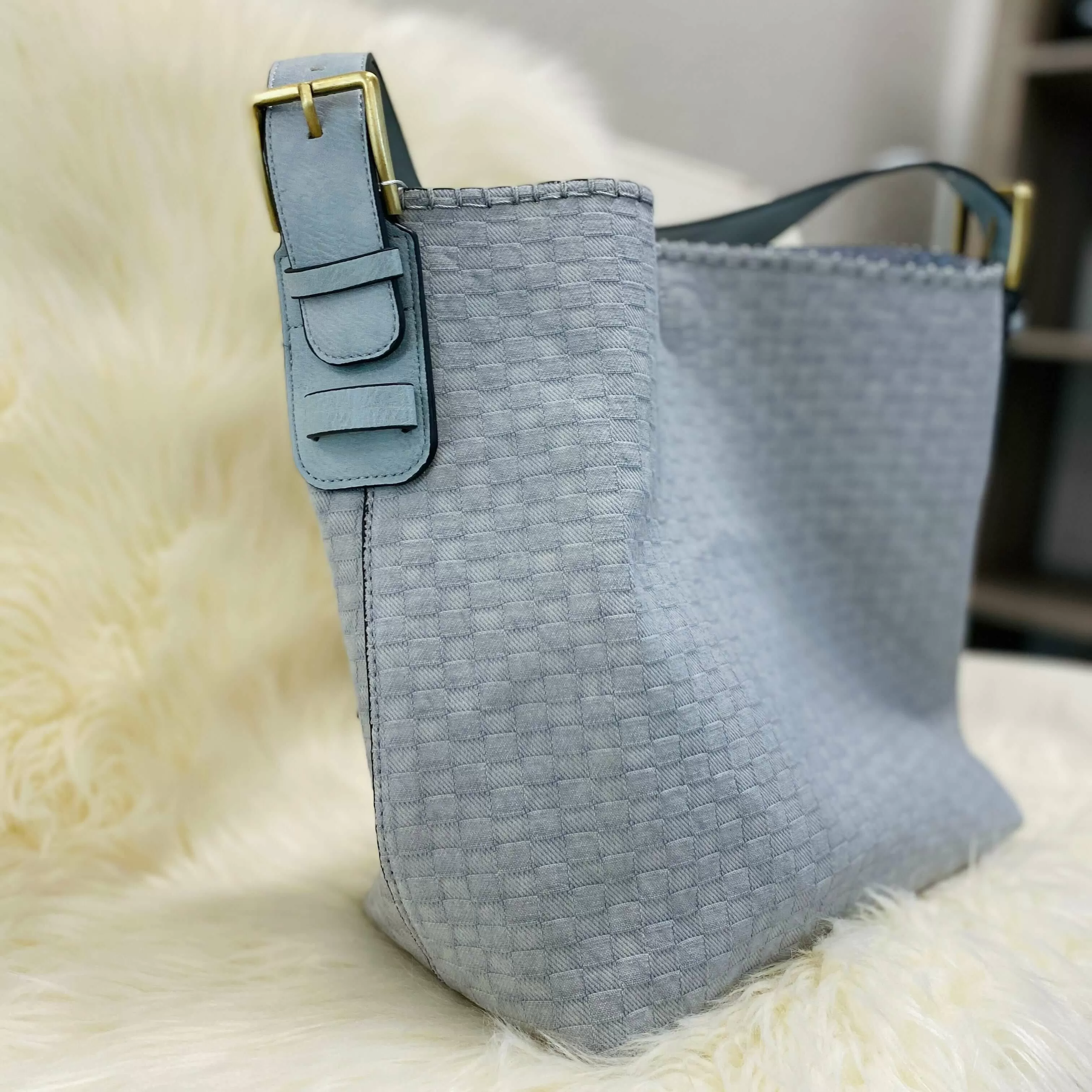 Alexa Purse