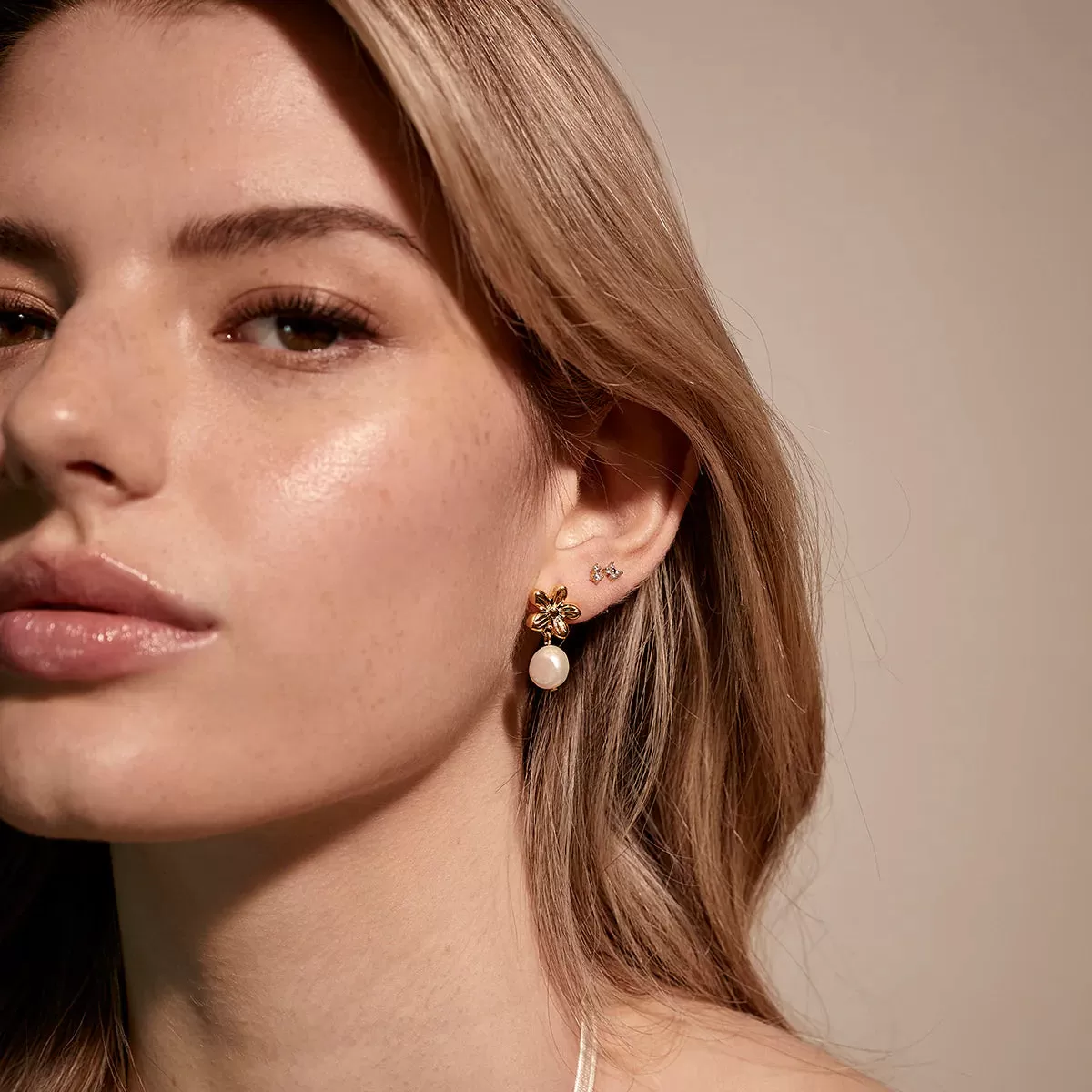 Belinda Pearl Earrings