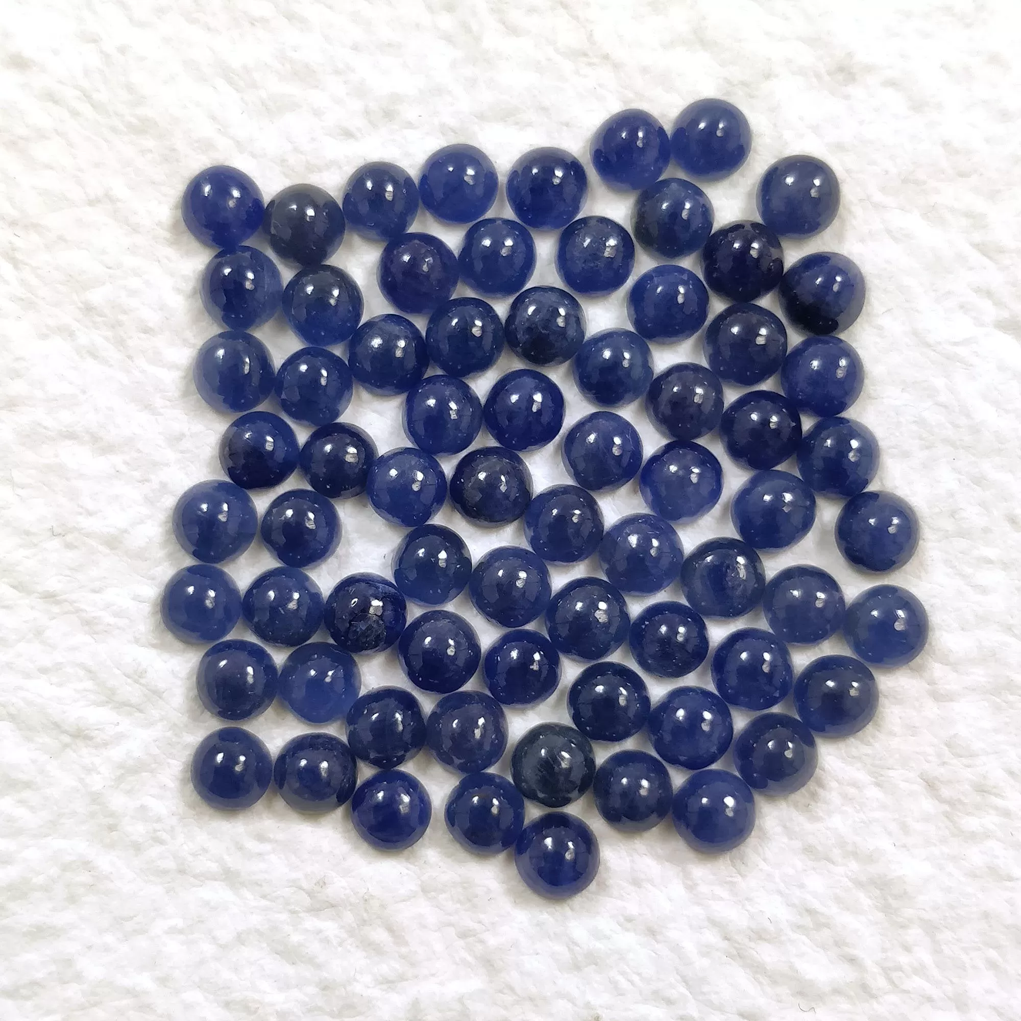 BLUE SAPPHIRE Gemstone Cabochon : 26.50cts Natural Untreated Unheated Sapphire Gemstone Round Shape Cabochon 4mm 71pcs Lot For Jewelry