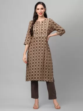 Grey Ornamental Printed Kurta With Trouser