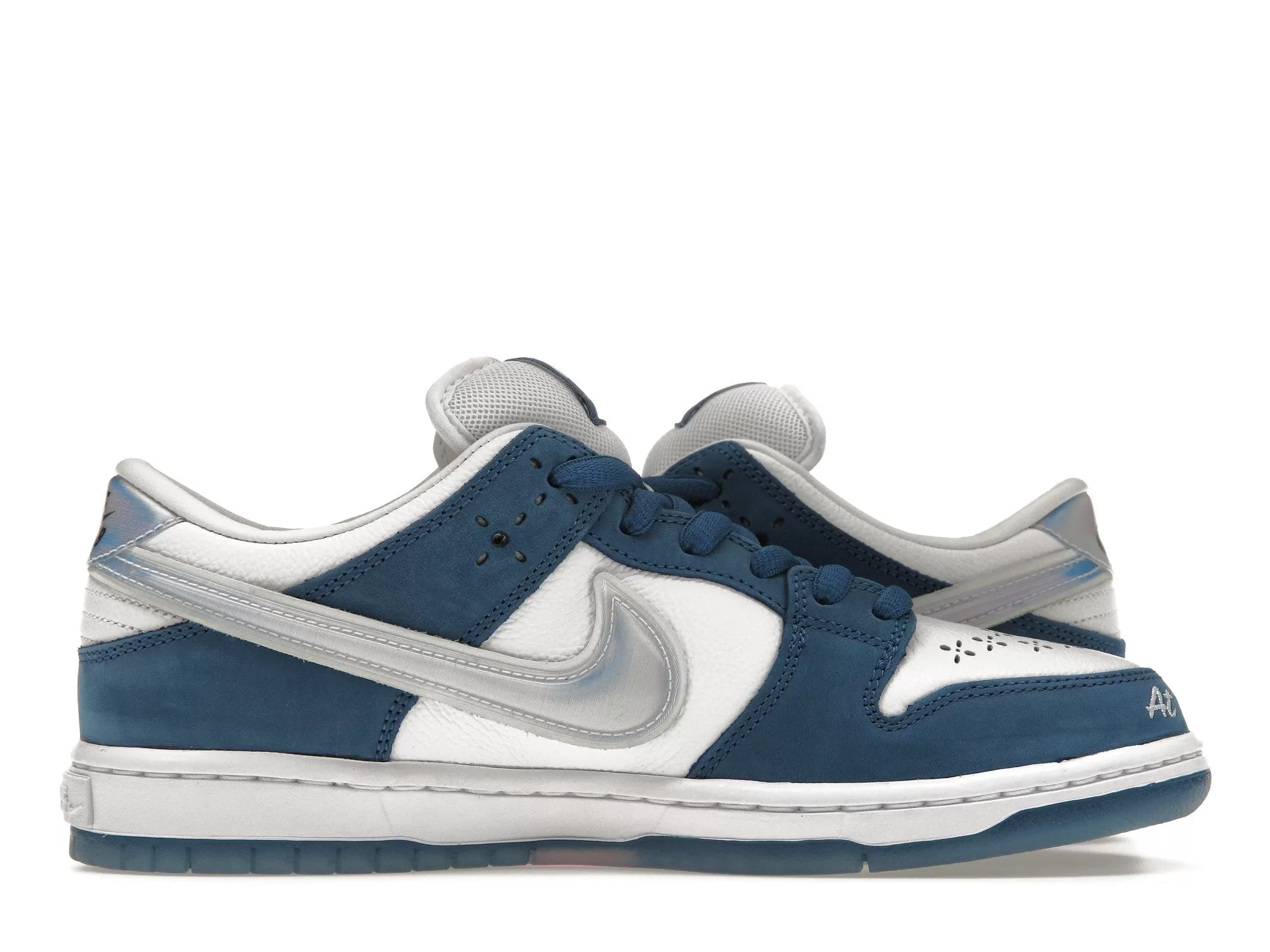 Nike SB Dunk Low Born x Raised One Block At A Time