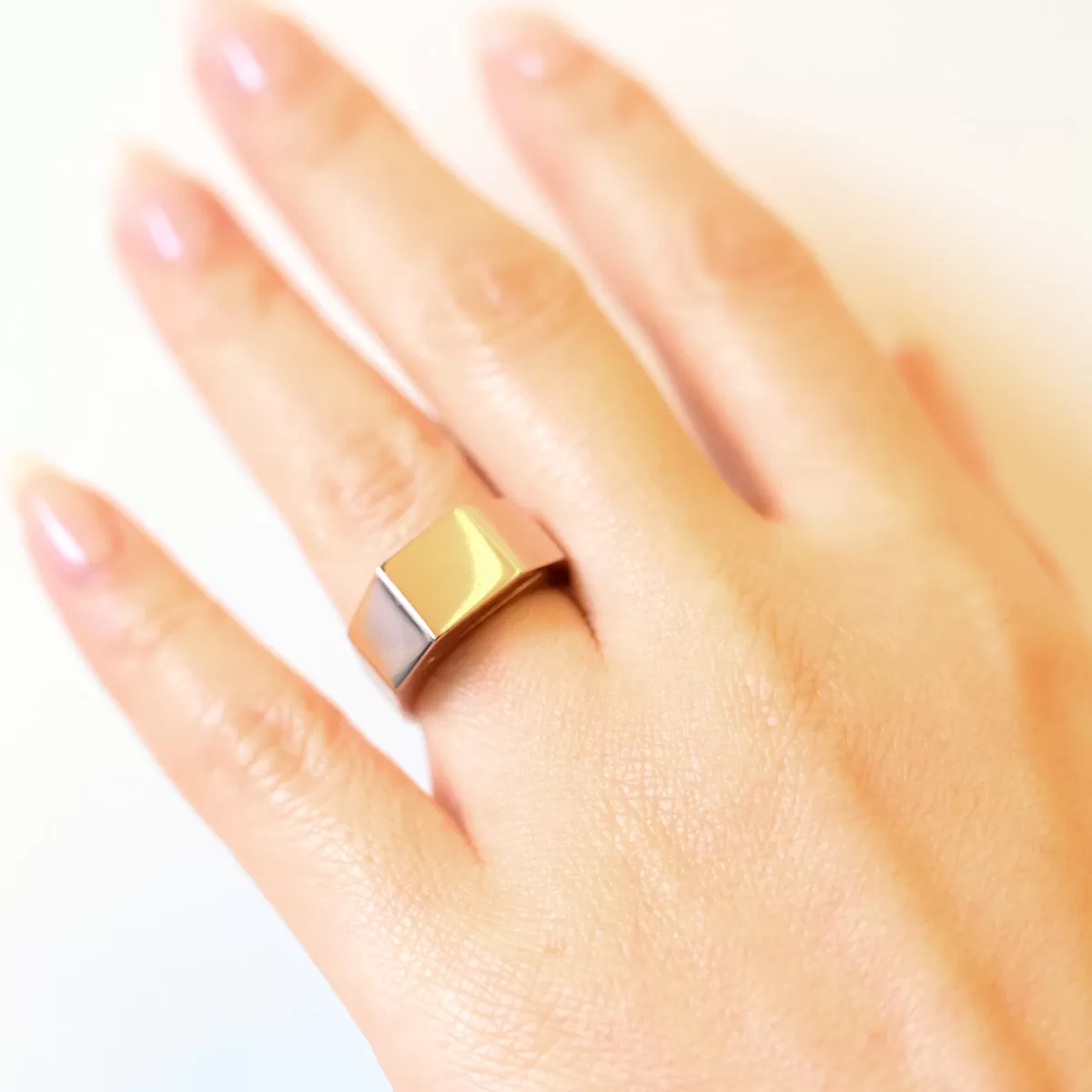 Rose Gold Cut Out Pedestal Ring