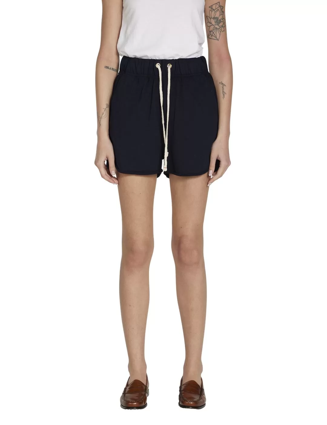 Serena Scallop Short