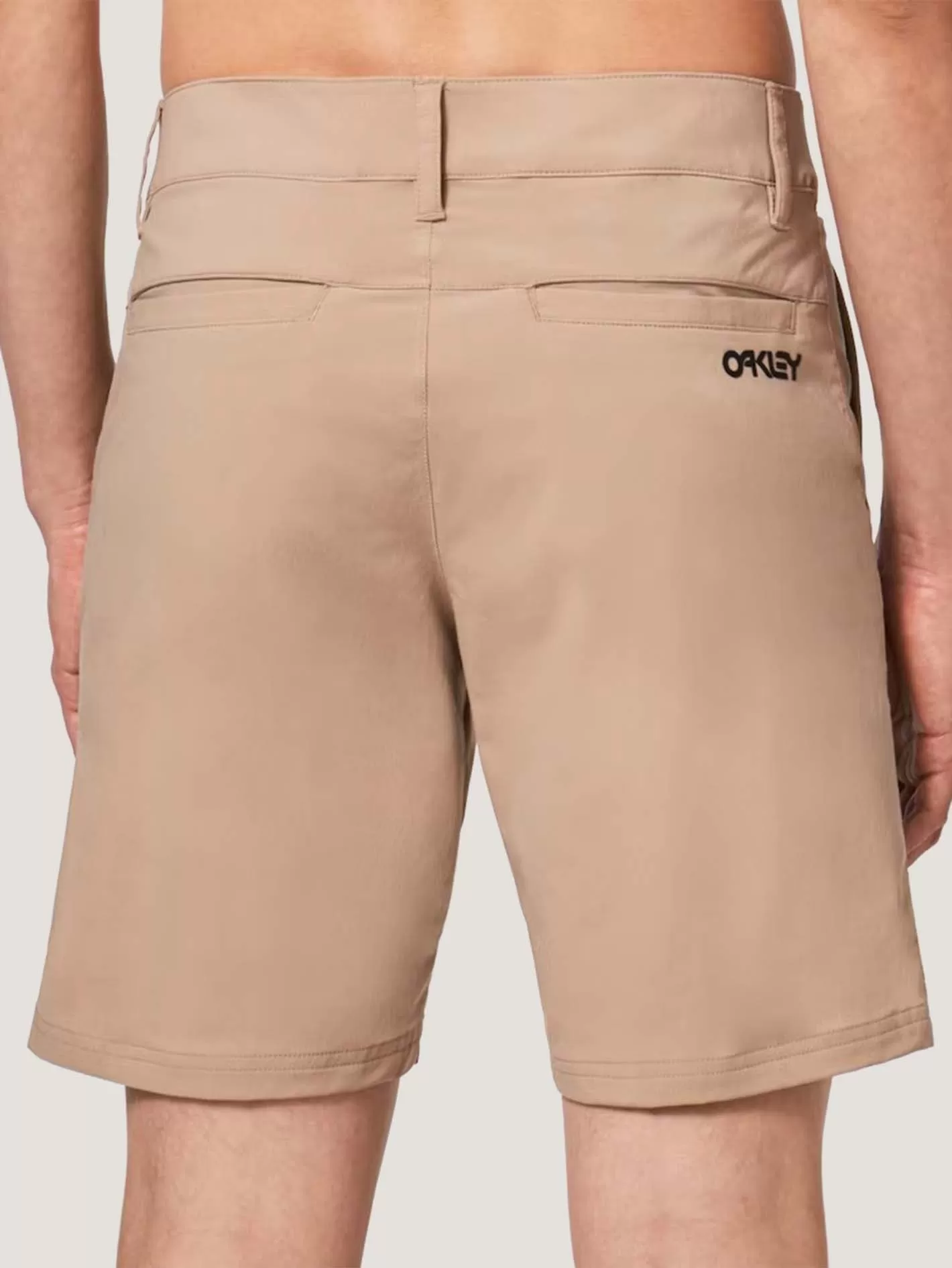 SHORT OAKLEY HOMBRE PIERSIDE 19 RC HYBRID SHORT